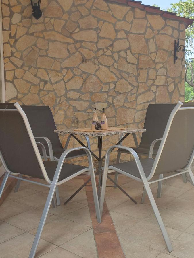 Apartment Mimi Opric المظهر الخارجي الصورة